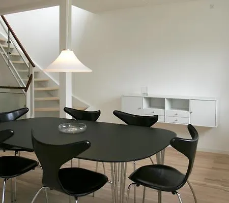 Three-bedroom Holiday In Dronningmolle 3